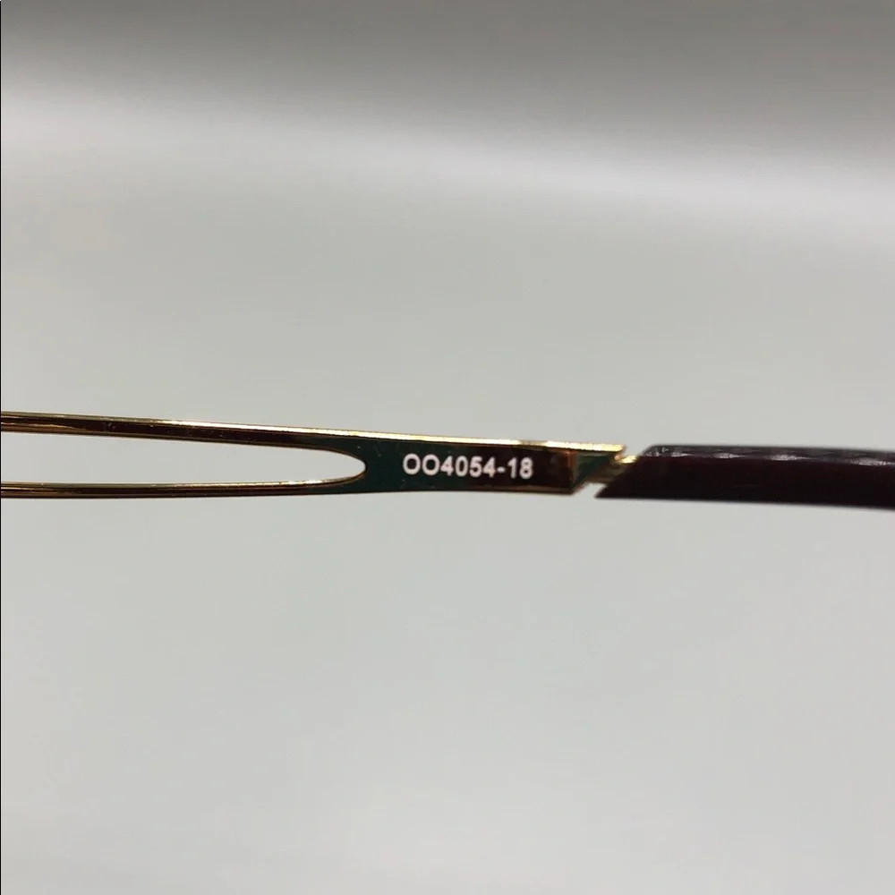 Oakley caveat sunglasses oo4054-18 gold yellow mirror lens aviator